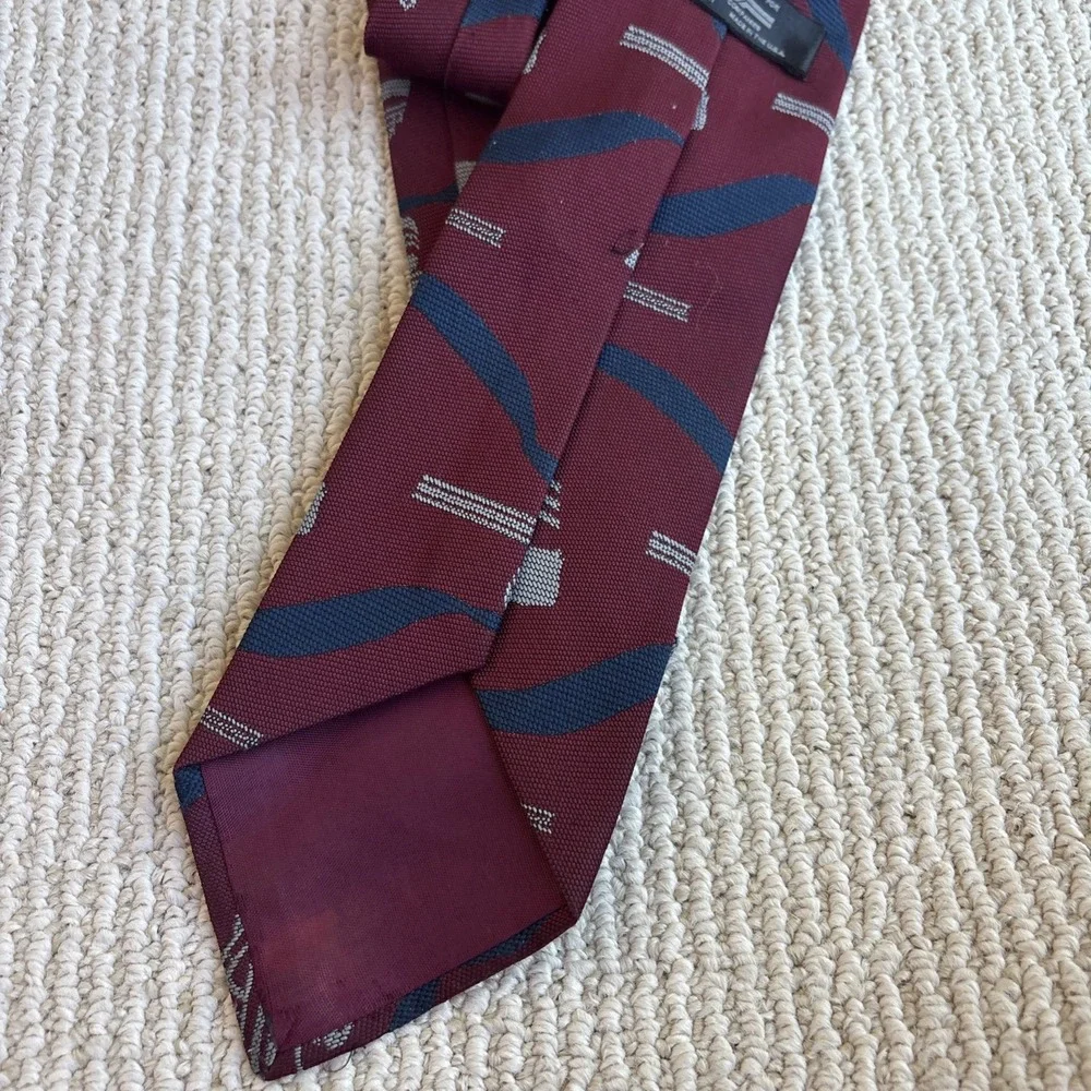Vintage Amtrak employee Conductor Uniform Necktie Red polyester train USA